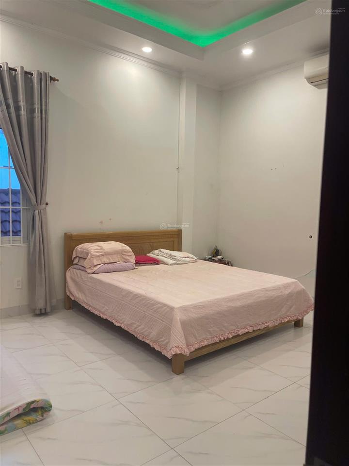 Nhà 3 tầng hẻm đường nguyễn quyền  giáp trường ptth hermann gmeiner giá 11 tỷ.