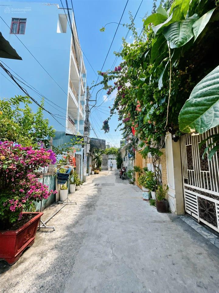Hẻm ô tô phùng hưng, cách dã tượng 200m (khá gần biển trần phú) giá 4,3 tỷ