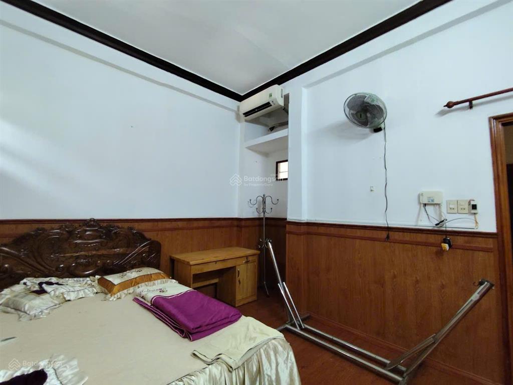 Nhà mới 3 tầng đường nhựa hoàng văn thụ  sát đường yersin (đoạn 2 chiều) giá 11 tỷ