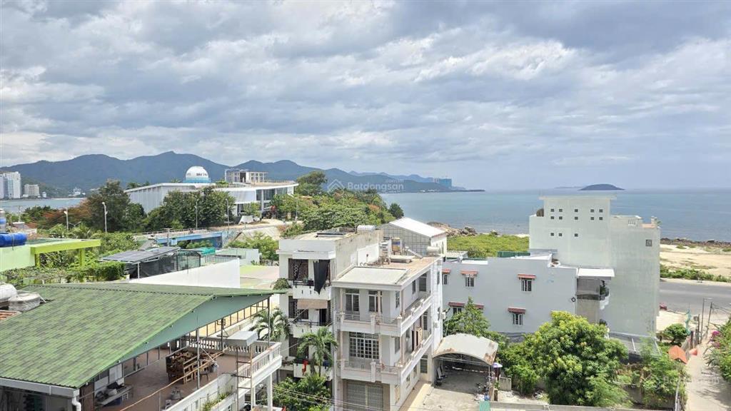 Biệt thự vườn 3 tầng sát đường phạm văn đồng, view biển cực chill. giá 30 tỷ