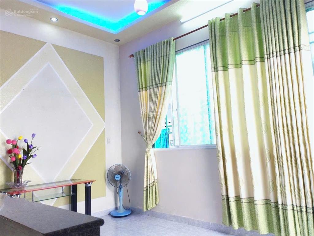 Nhà hẻm lê hồng phong, gần thích quảng đức * hẻm xe máy dài 100m * giá 2,250 tỷ