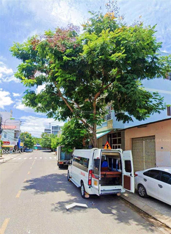 Nhà đường sư vạn hạnh  dài 8,8m, đi ra biển hòn chồng, khá gần (vị trí kinh doanh ok) giá  23 tỷ