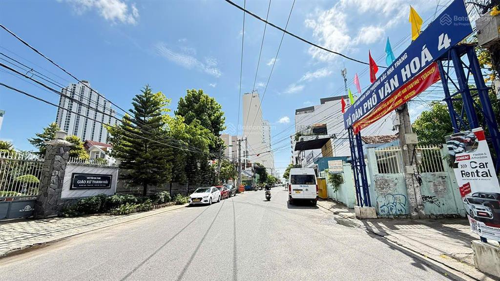 Mặt tiền đường nhà thờ ngang, dài 6m cách biển hòn chồng 350m. giá 11,850 tỷ