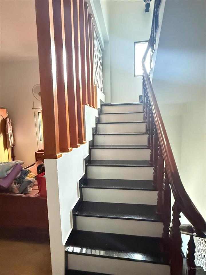 Nhà 3 tầng mặt tiền   đường quảng đức, cực hiếm gần sát đường mai xuân thưởng. giá 9 tỷ