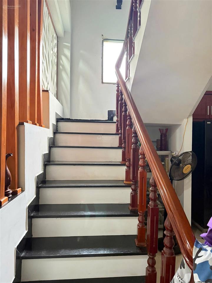 Nhà 3 tầng mặt tiền   đường quảng đức, cực hiếm gần sát đường mai xuân thưởng. giá 9 tỷ