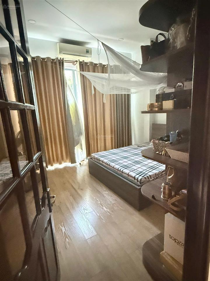 Nhà 3 tầng mặt tiền   đường quảng đức, cực hiếm gần sát đường mai xuân thưởng. giá 9 tỷ