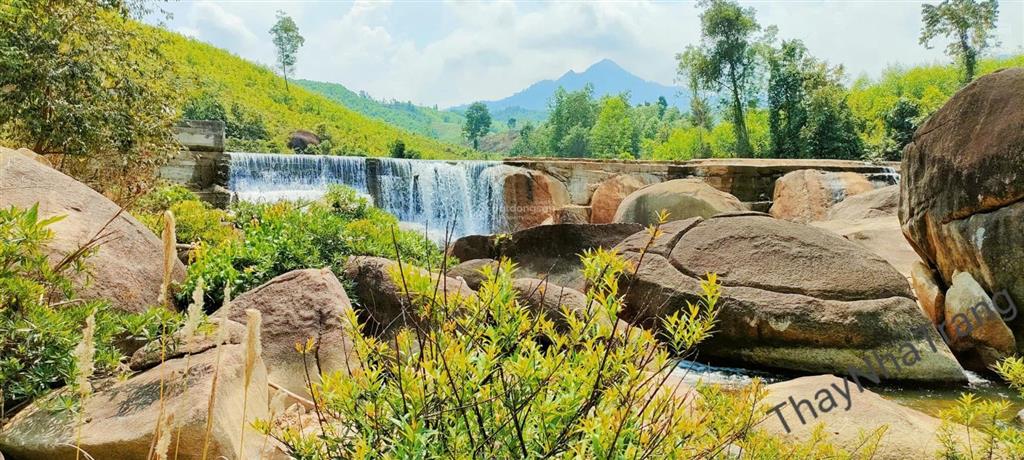 Thác suối xã sơn thái 2,2ha, đẹp và hiếm nơi khánh vĩnh (sát khu cá tầm) giá 2,650 tỷ