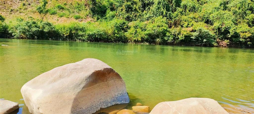1,7ha đất giáp suối sông cái và giáp mặt tiền ql27c, xã liên sang. giá 17,5 tỷ