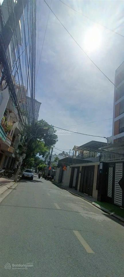 Đất mặt tiền đường cao văn bé  vuông vắn* gần biển hòn chồng 450m.