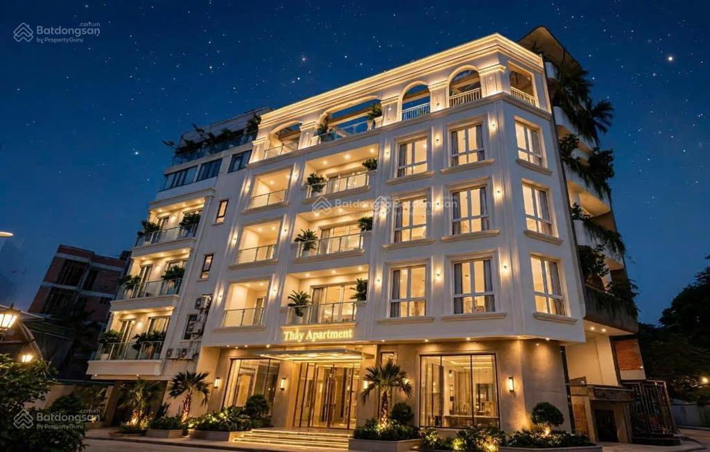 Tòa căn hộ góc 4 mặt tiền, sát đường phạm văn đồng, đi ra biển hòn chồng 150m. giá 30 tỷ