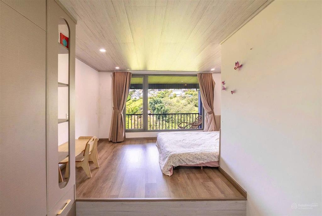 Nhà vườn nghỉ dưỡng view rừng thông đẹp  đường hẻm hoàng hoa thám. giá 6,5 tỷ.