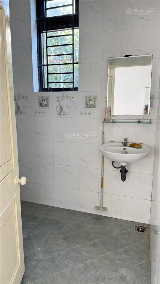 Sẵn nhà vườn 2 mặt tiền trước & sau, dài 9,6m  hẻm dương hiến quyền. giá  9,6 tỷ