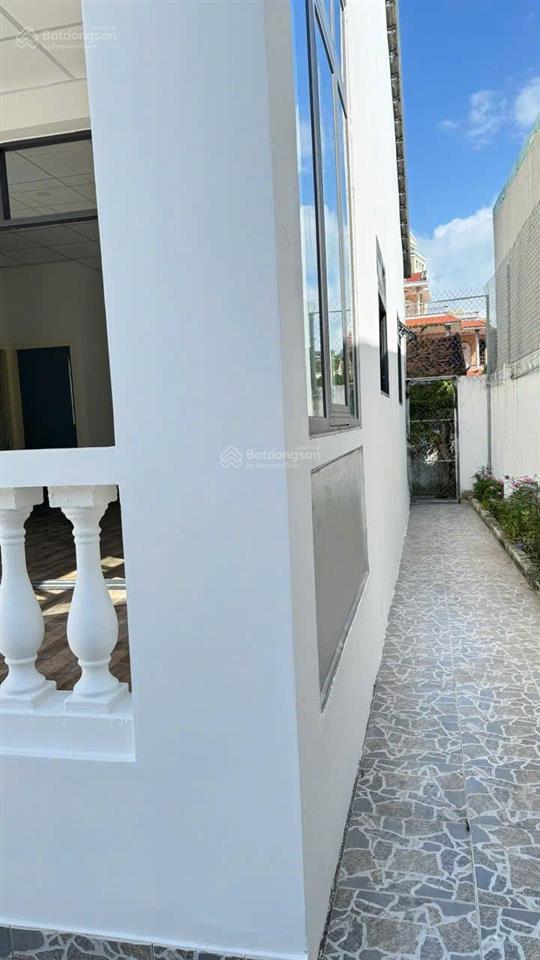 Sẵn nhà vườn 2 mặt tiền trước & sau, dài 9,6m  hẻm dương hiến quyền. giá  9,6 tỷ