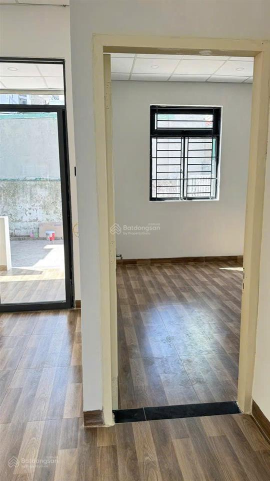 Sẵn nhà vườn 2 mặt tiền trước & sau, dài 9,6m  hẻm dương hiến quyền. giá  9,6 tỷ