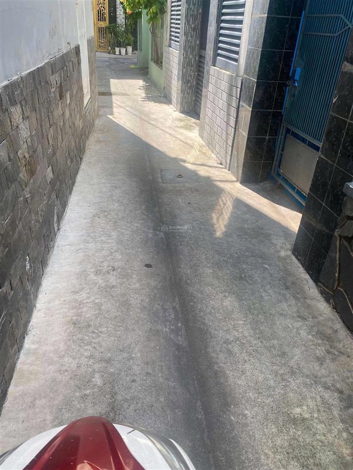 Nhà 3 tầng tuệ tĩnh có 2 mặt tiền đối diện bệnh viện 87 * cách biển trần phú 250m. giá 16 tỷ