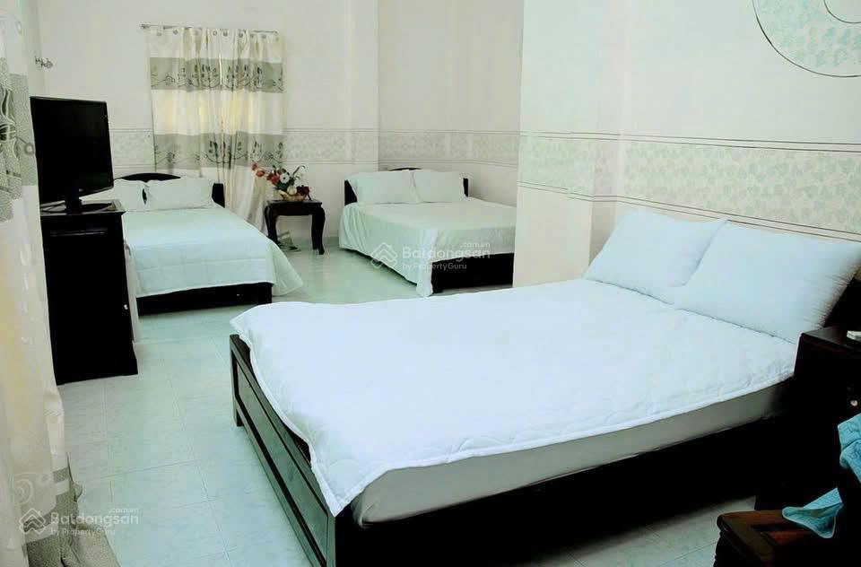 Hotel 6 tầng hẻm 96a trần phú  kinh doanh ổn áp , đi ra biển trần phú 100m. giá  29 tỷ