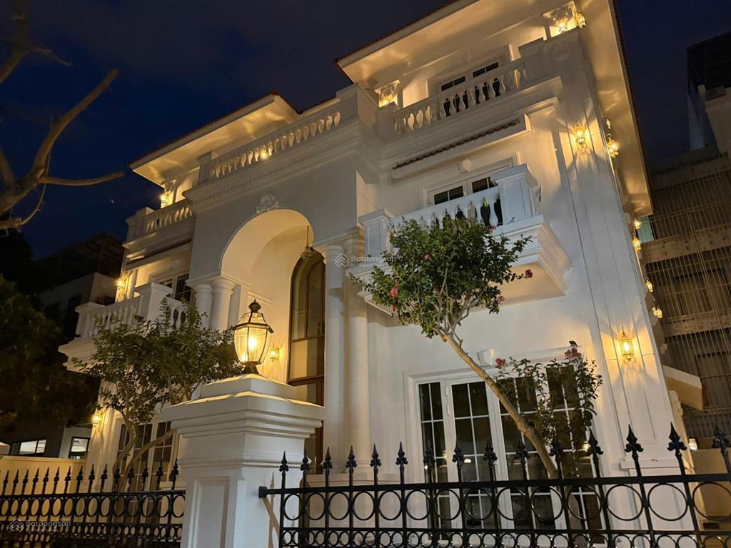 Biệt thự villa khu vip 1  vcn phước hải (khu biệt lập, an ninh và bảo vệ 24/24) giá 36 tỷ