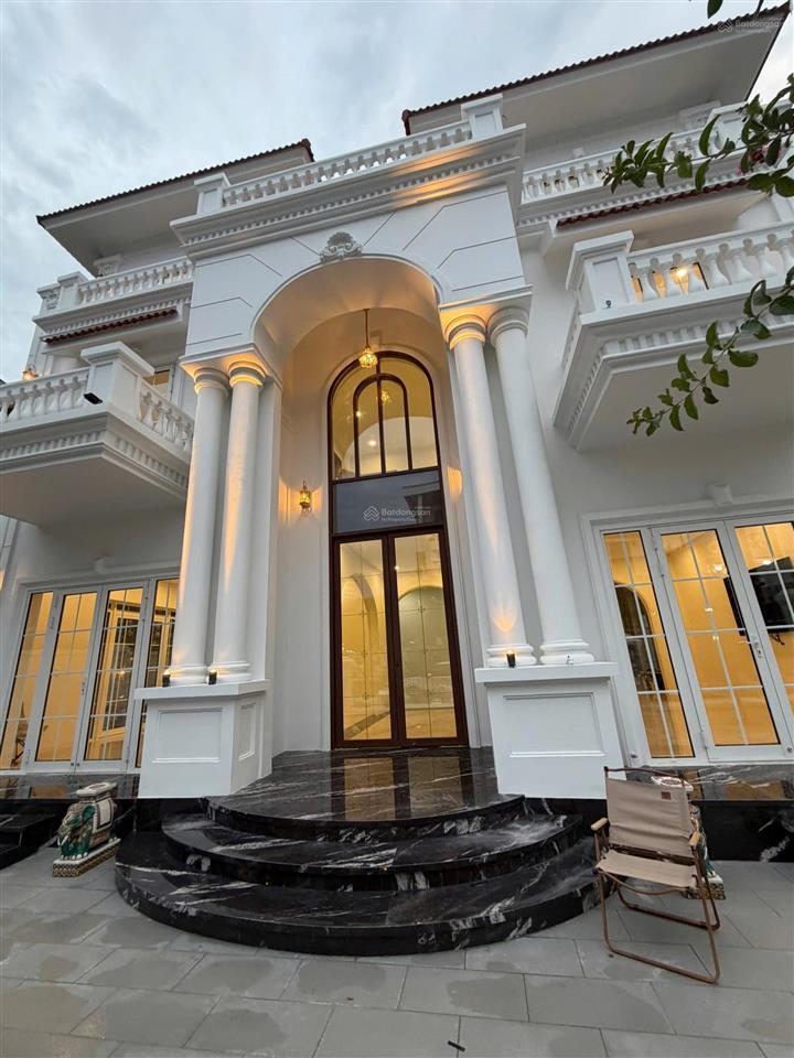 Biệt thự villa khu vip 1  vcn phước hải (khu biệt lập, an ninh và bảo vệ 24/24) giá 36 tỷ