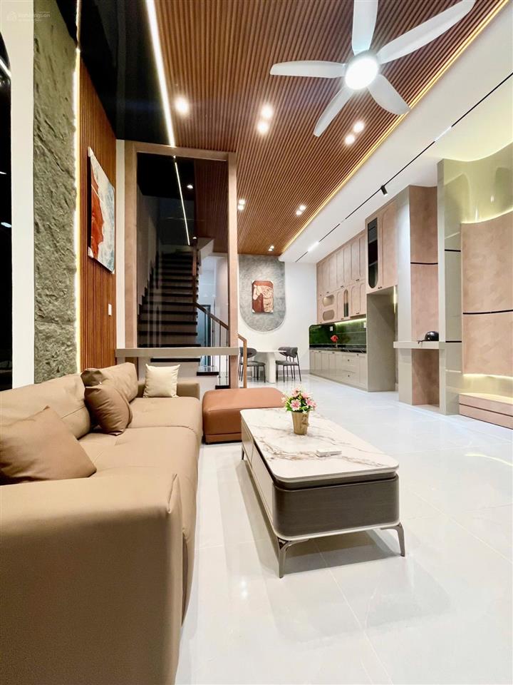 Bán nhà riêng tại nguyễn ái quốc, 4,25 tỷ, 90m2, 3pn, 3wc, 2 tầng, p tân hiệp, biên hòa