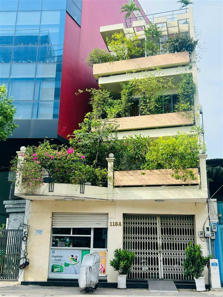 Bán gấp nhà mặt tiền hoàng hoa thám đoạn đẹp gần phan đăng lưu, 7x30m, cn 122m2, 4 tầng giá 19.9 tỷ