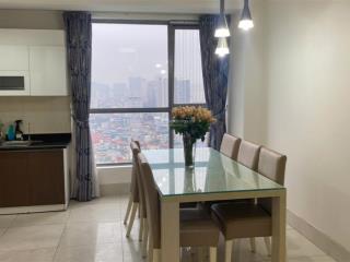 Chính chủ cho thuê cc star tower, cầu giấy, dt 145m2, 3pn 2wc, full đồ xịn, chỉ 18tr/th view đẹp