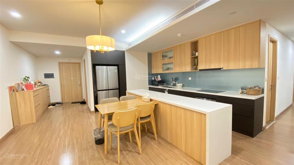 Gia đình cần cho thuê căn hộ chung cư sky park, 86m2, 2ngủ+, 1k, nội thất sắm đầy đủ đẹp 0981 936 ***