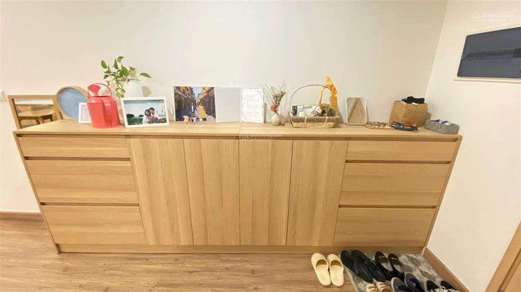Chính chủ cần cho thuê golden park tower  cạnh đại sứ quán mỹ, 98m2, 3 ngủ đủ nội thất, 0981 936 ***