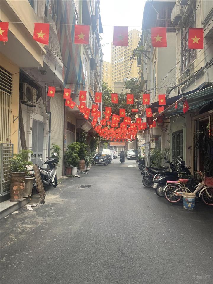 Mình cần bán nhà phân lô phố trung văn, ô tô tránh 35m2, 4 tầng dân xây, ngõthông trải nhựa, 8.6 tỷ