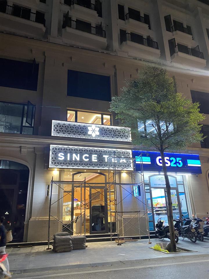 Độc quyền!!! chính chủ nhờ cho thuê mặt bằng kinh doanh mặt phố huỳnh thúc khángdiện tích 600m2