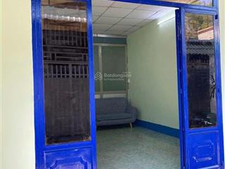Cần bán nhà cấp 4 gần vòng xoay nguyễn văn linh và quốc lộ 1a,