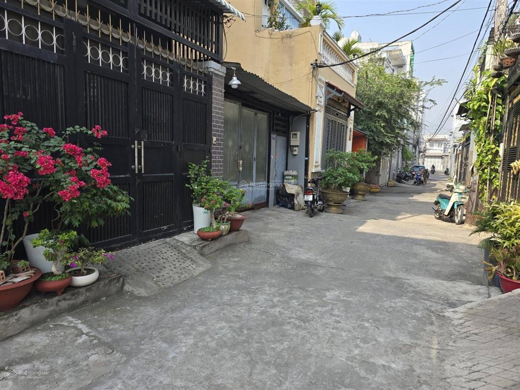 Bán đất thổ cư xây dựng tự do xã phong phú