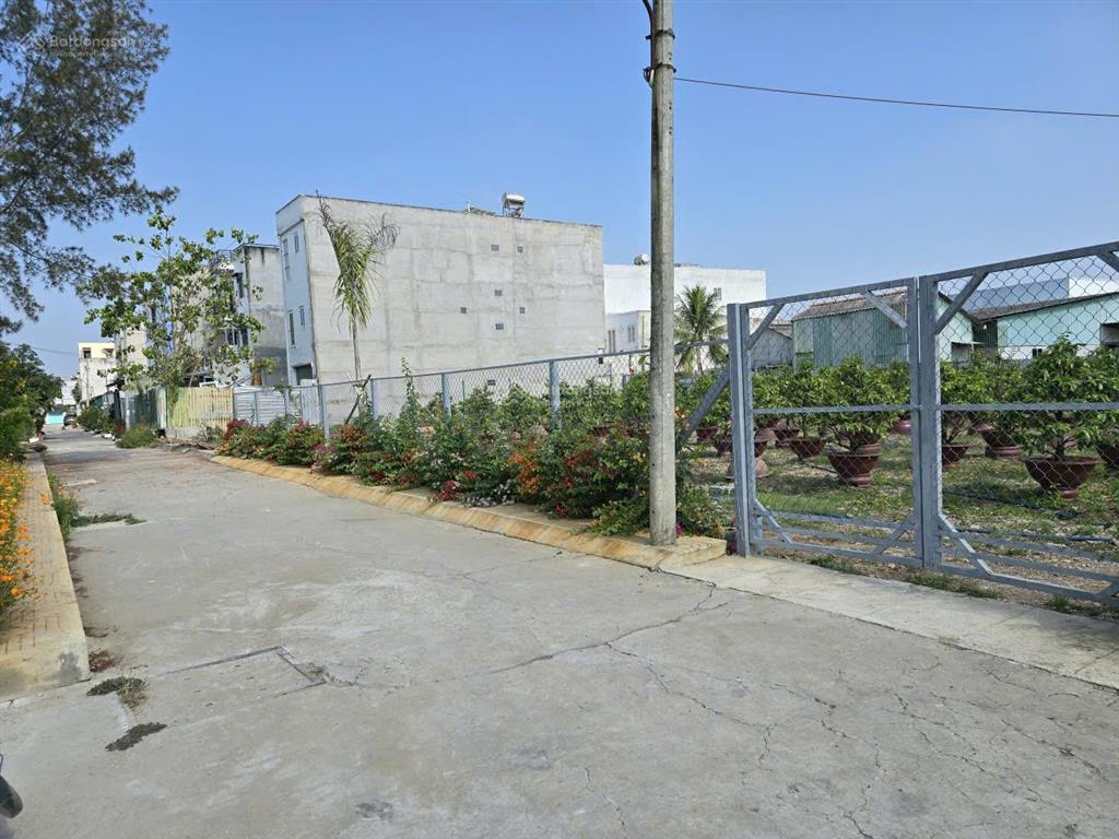Bán đất nền xây dựng tự do, dt 127m², xã bình hưng