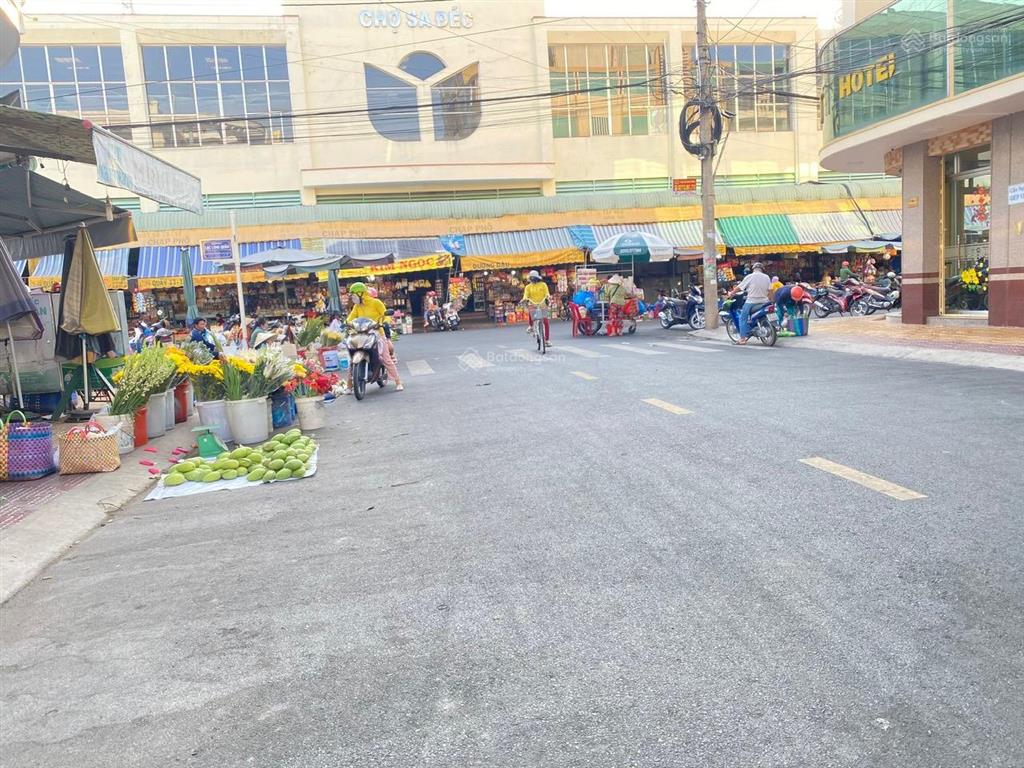 Bán nhà mặt tiền đường an dương vương, chợ sa đéc