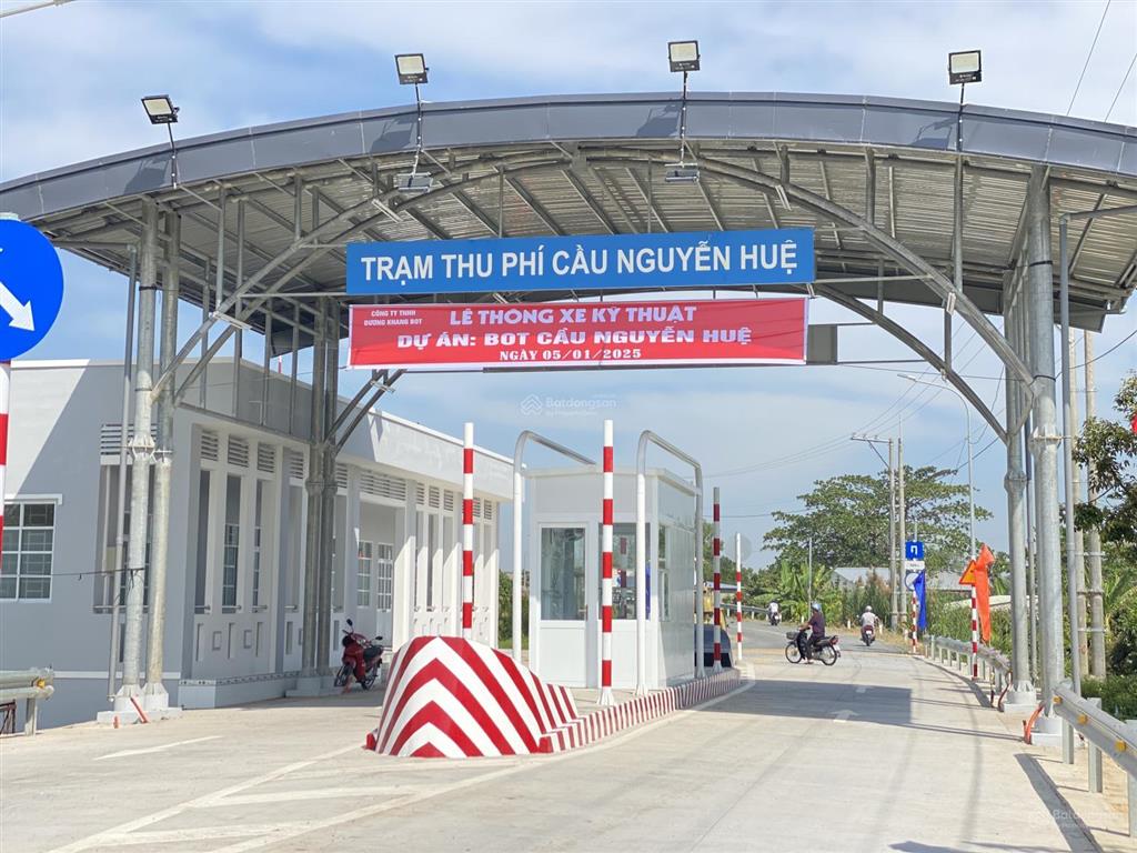 Bán đất đường xe ô tô cách chợ cái tàu hạ 800m (giá tốt)