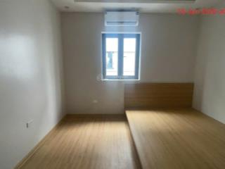 Chính chủ cho thuê nhà liền kề vsip centa thủy nguyên hải phòng, 3 tầng, 4 ngủ, 1 khách/bếp