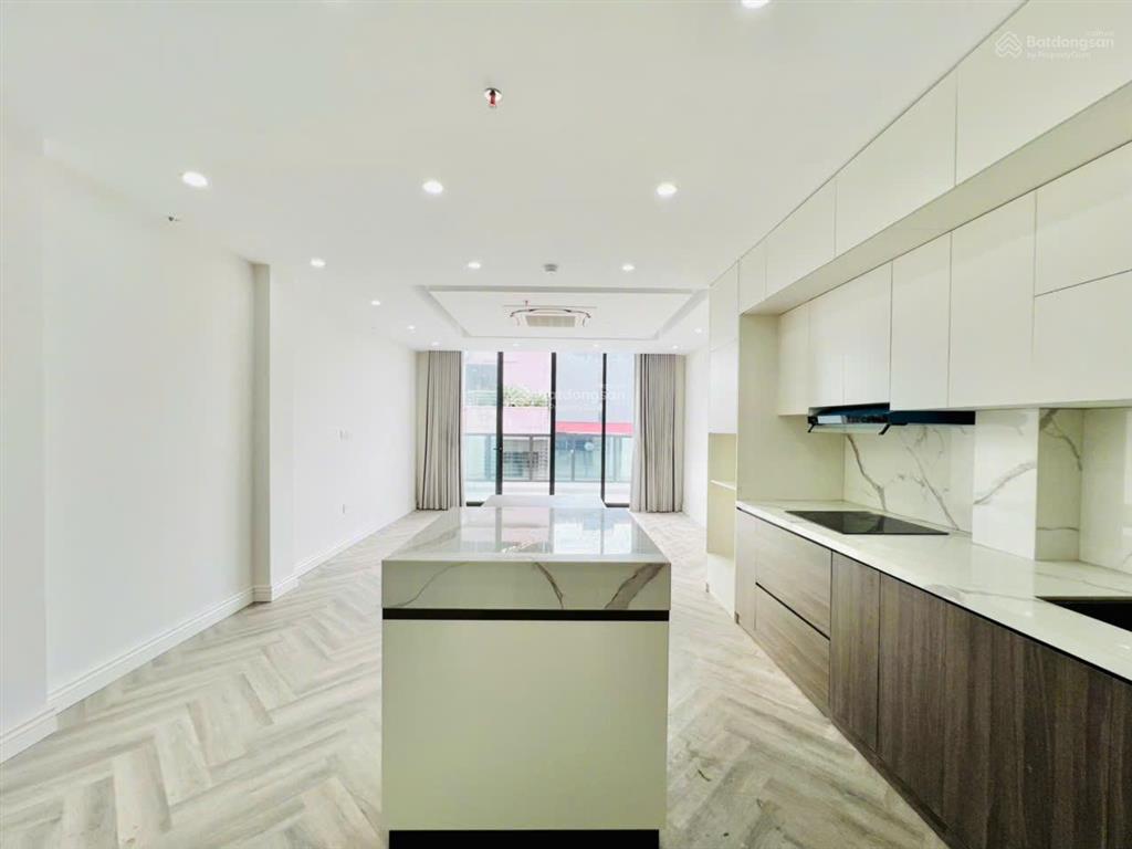 Mời thuê văn phòng 70m2 giá 13 triệu. tại 124 hoàng ngân to