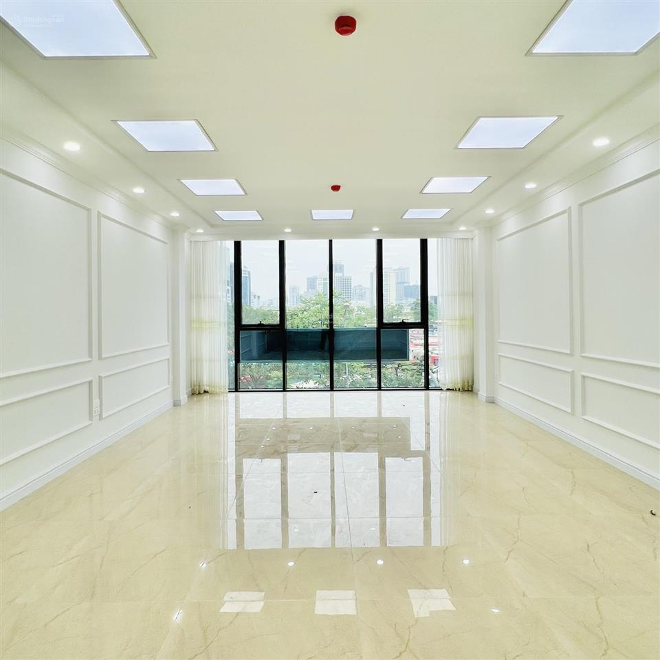 Mời thuê văn phòng tại nguyễn hoàng. 90m2 15 triệu.