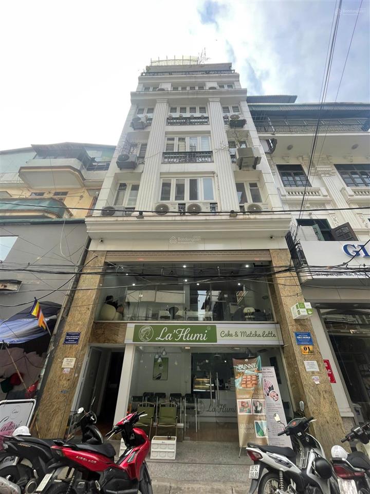 Mời thuê mbkd phố quan nhân. 40m2 giá 11 triệu