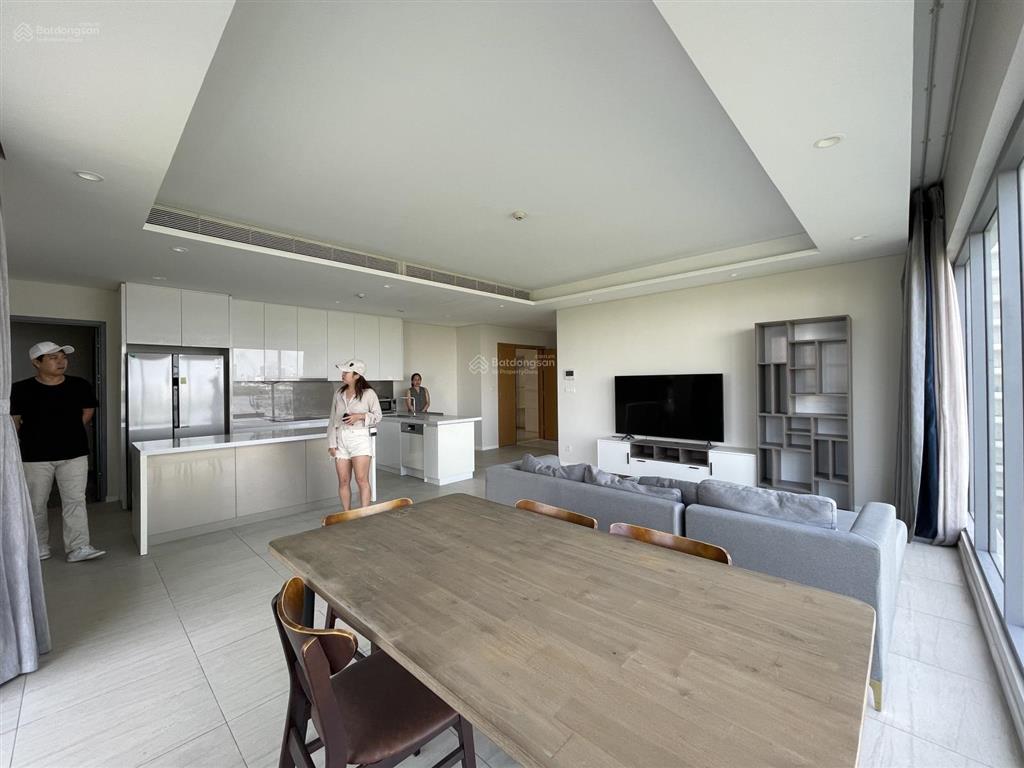 Hai căn 3 và 4 phòng ngủ diện tích lớn view vòng cung trực diện sông quận 1 đẹp nhất đảo kim cương