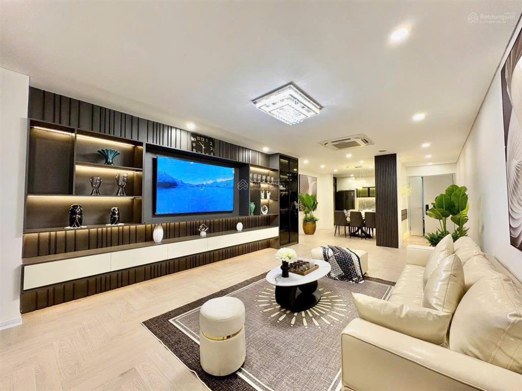 (giá cực tốt) chỉ 12 tỷ sở hữu căn góc hoa hậu 3pn 2vs 131m2 chelsea residences, siêu to khồng lồ