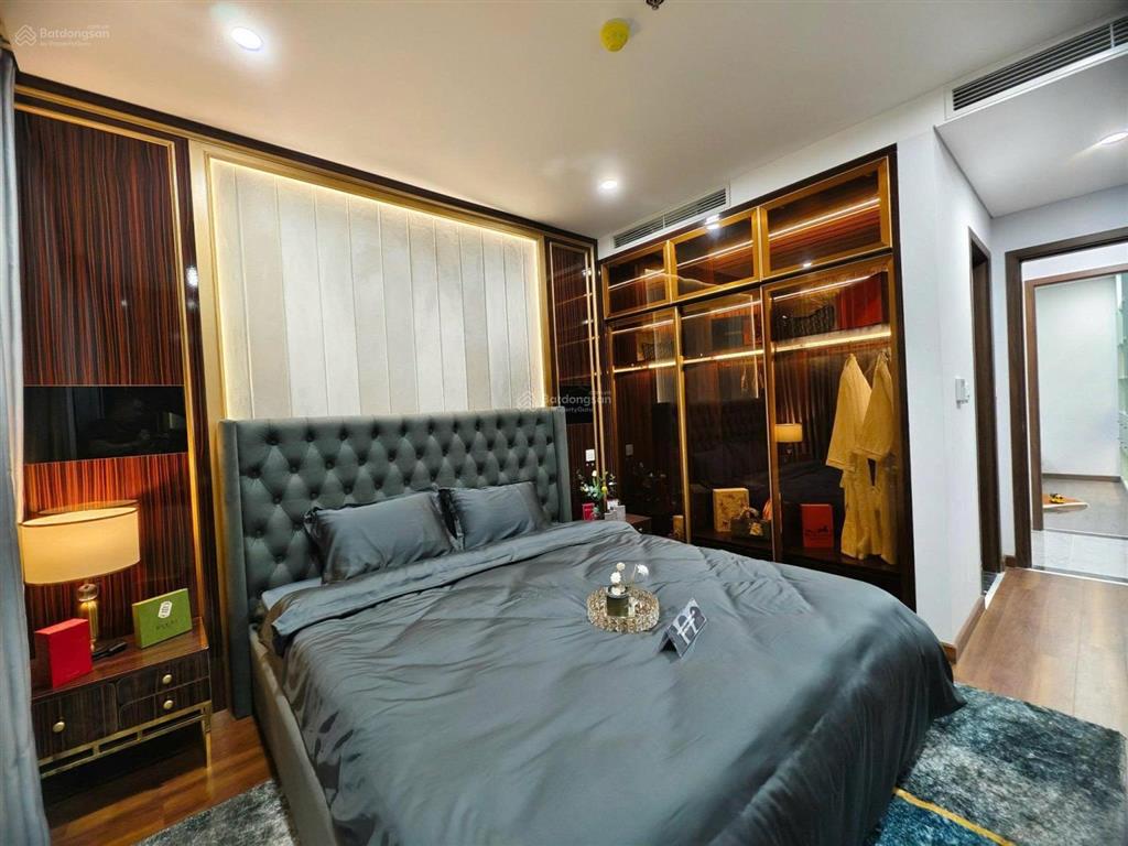 (giá cực tốt) chỉ 8.1 tỷ sở hữu căn hoa hậu 2pn 101m2 discovery complex, siêu to khổng lồ