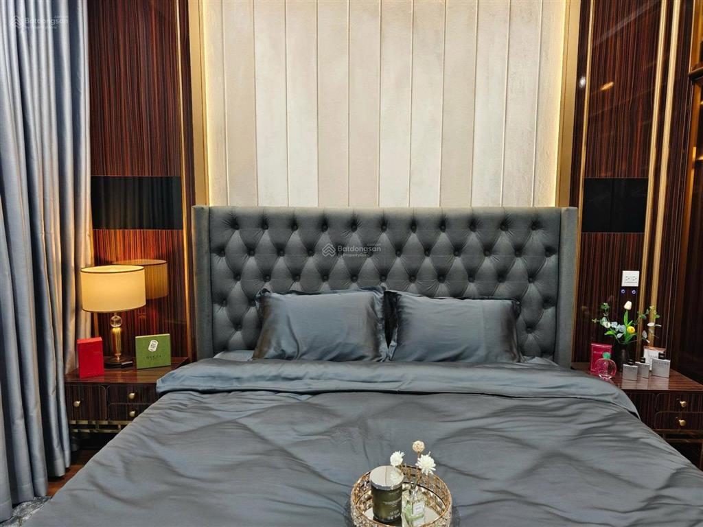 (giá cực tốt) chỉ 8.1 tỷ sở hữu căn hoa hậu 2pn 101m2 discovery complex, siêu to khổng lồ