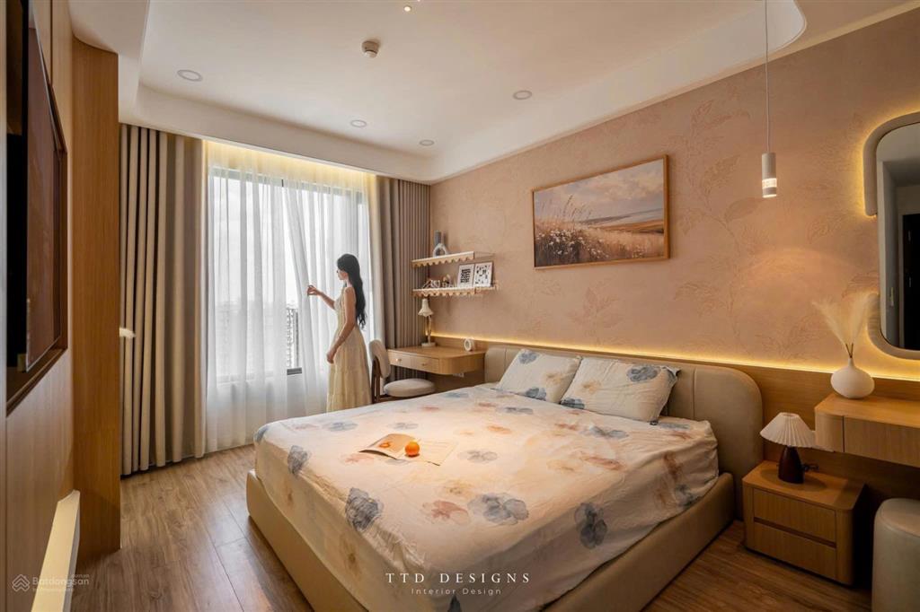 (giá cực tốt) chỉ 5,7 tỷ sở hữu căn hoa hậu 3pn2vs 82m2 n01d17 duy tân  dịch vong  trần thái tông