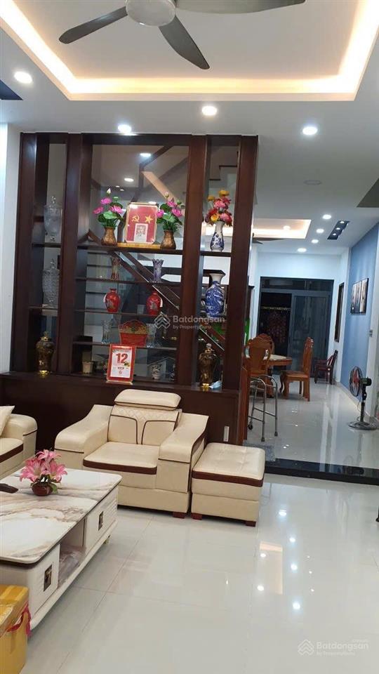Chính chủ gửi bán nhà phố 100m2 kdc centana đpt q9 tphcm