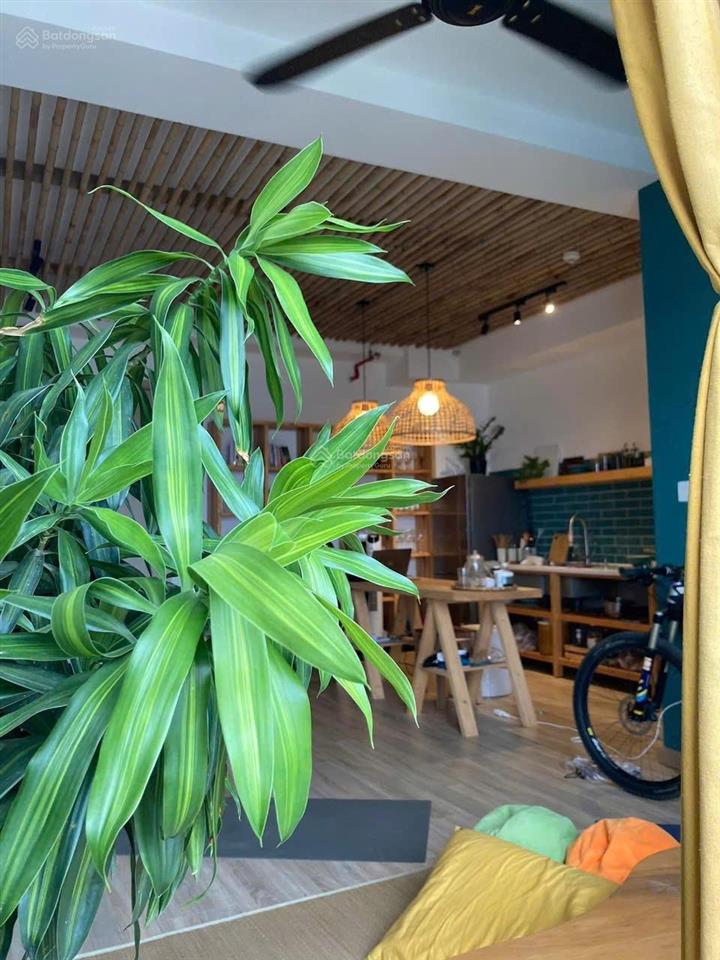 Chính chủ cần bán gấp căn 2pn palm heights kepple land, mặt tiền đường song hành q2