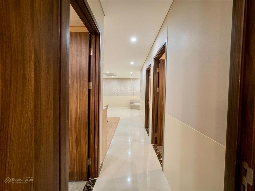 Chính chủ cần bán chung cư hà đô centrosa garden đường 3/2 p12 q10 tp hồ chí minh.