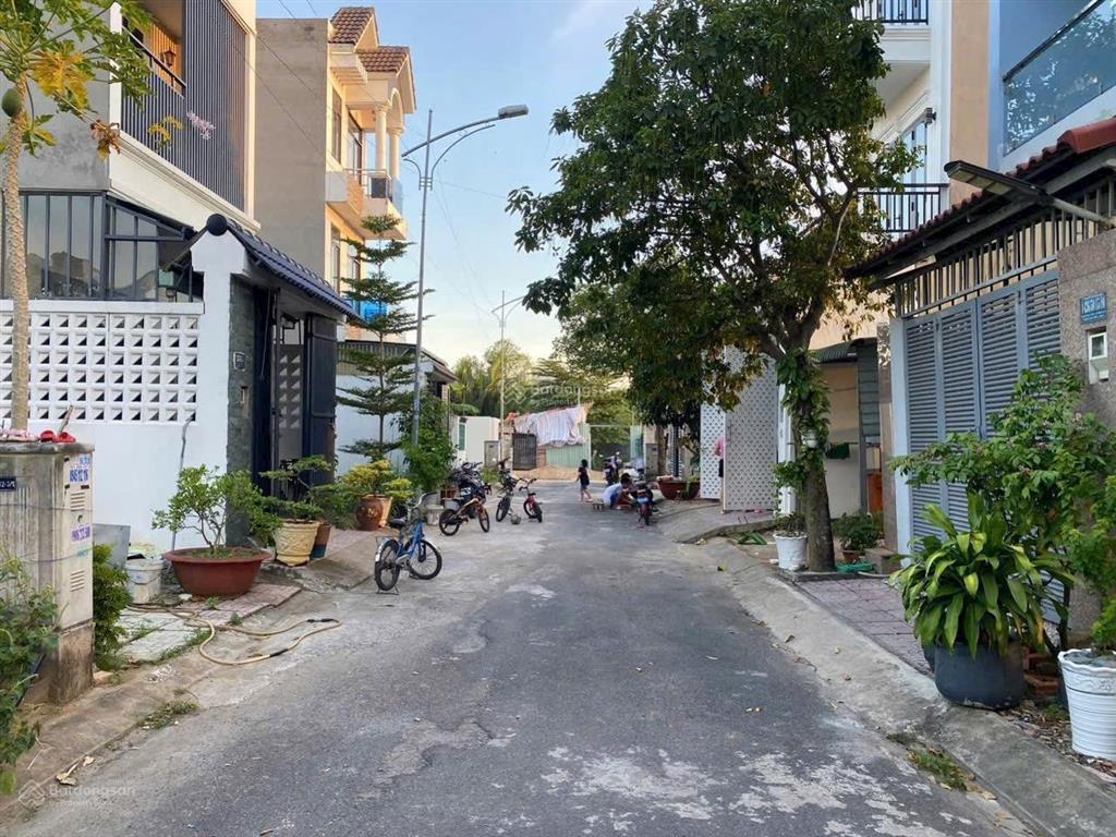 Chủ cần bán gấp lô đất kdc nam khang đường nguyễn duy trinh q9