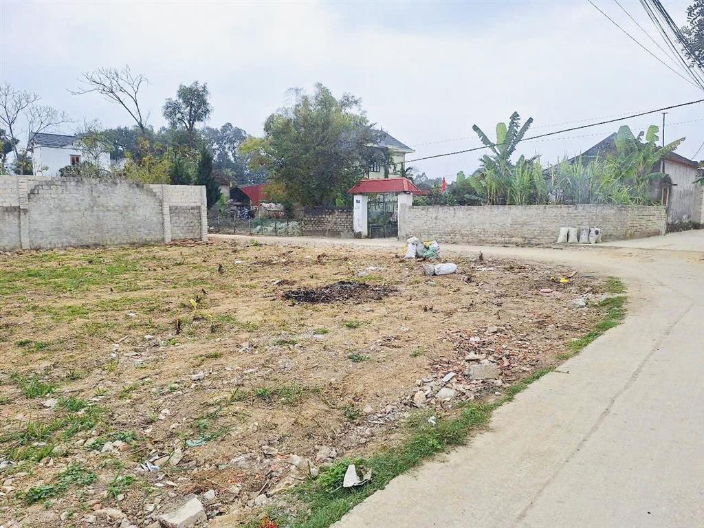 Đất nền giá rẻ sát kcn phía tây 650ha lô áp ve sẵn sổ sang tên hàng hiếm  0949 716 ***