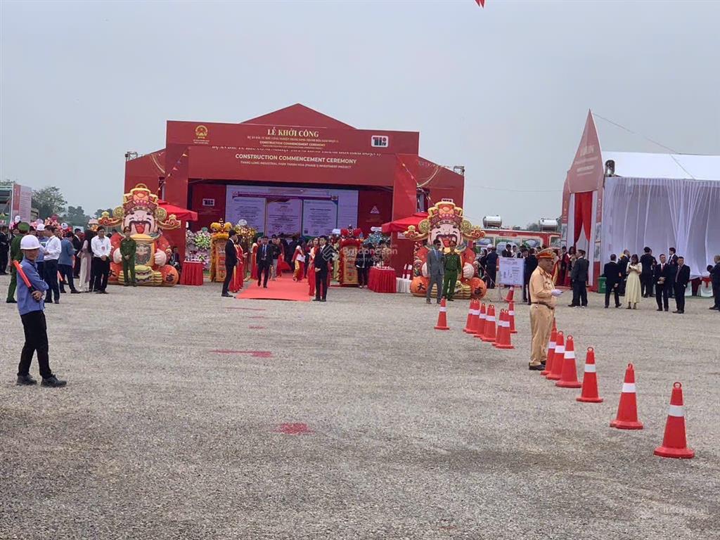 Đất nền phường đông quang sát kcn 650ha sumitomo  0949 716 ***