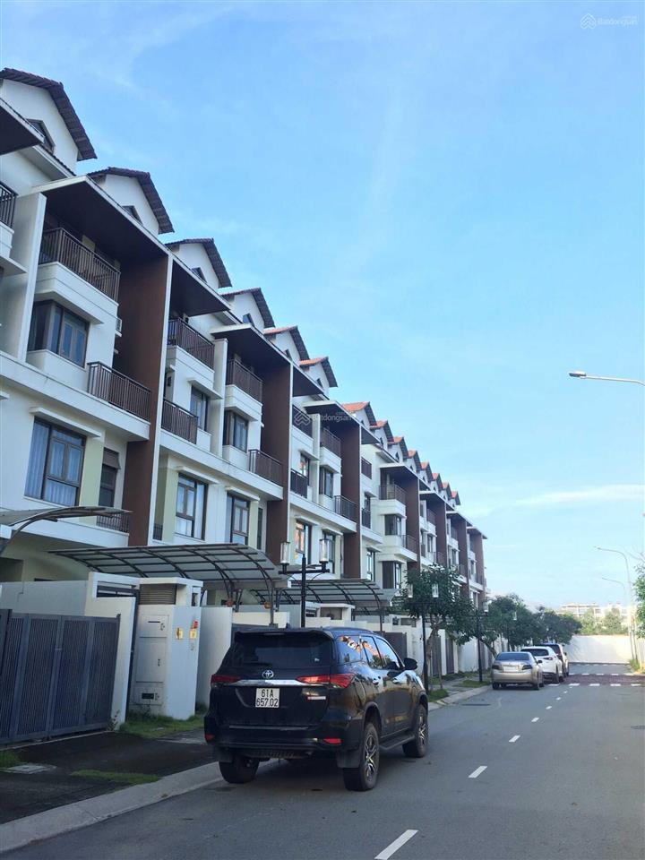 Nhà phố midori haruka nhật cạnh aeon  tại bình dương